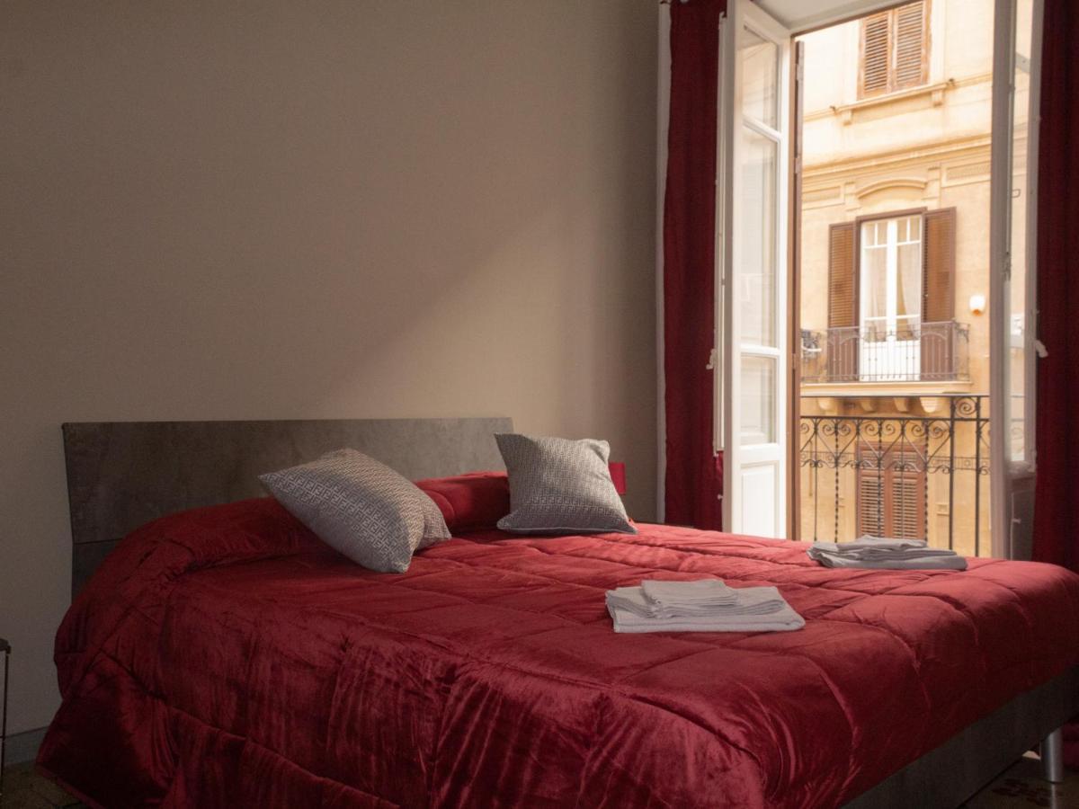 Pacini Deluxe Apartment パレルモ エクステリア 写真